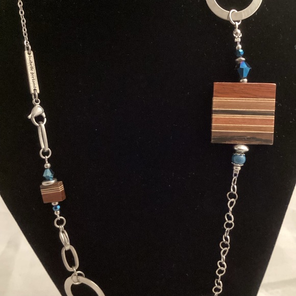 Transformable Isabelle Ferland Necklace with ceramic blue beads - Picture 2 of 6